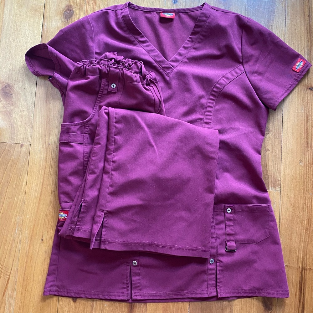 Dickies Scrubs set